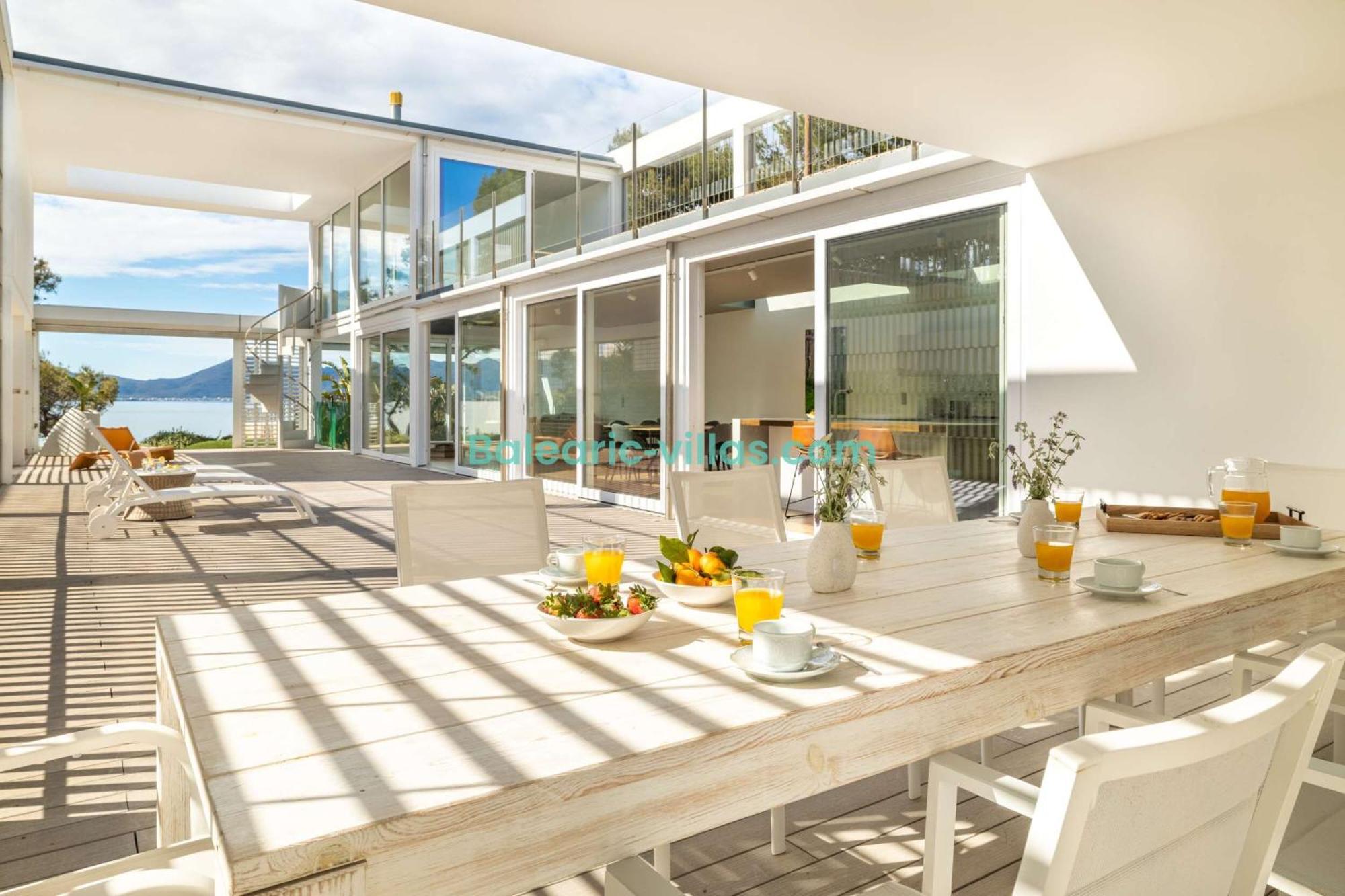 Seafront Sunset Villa