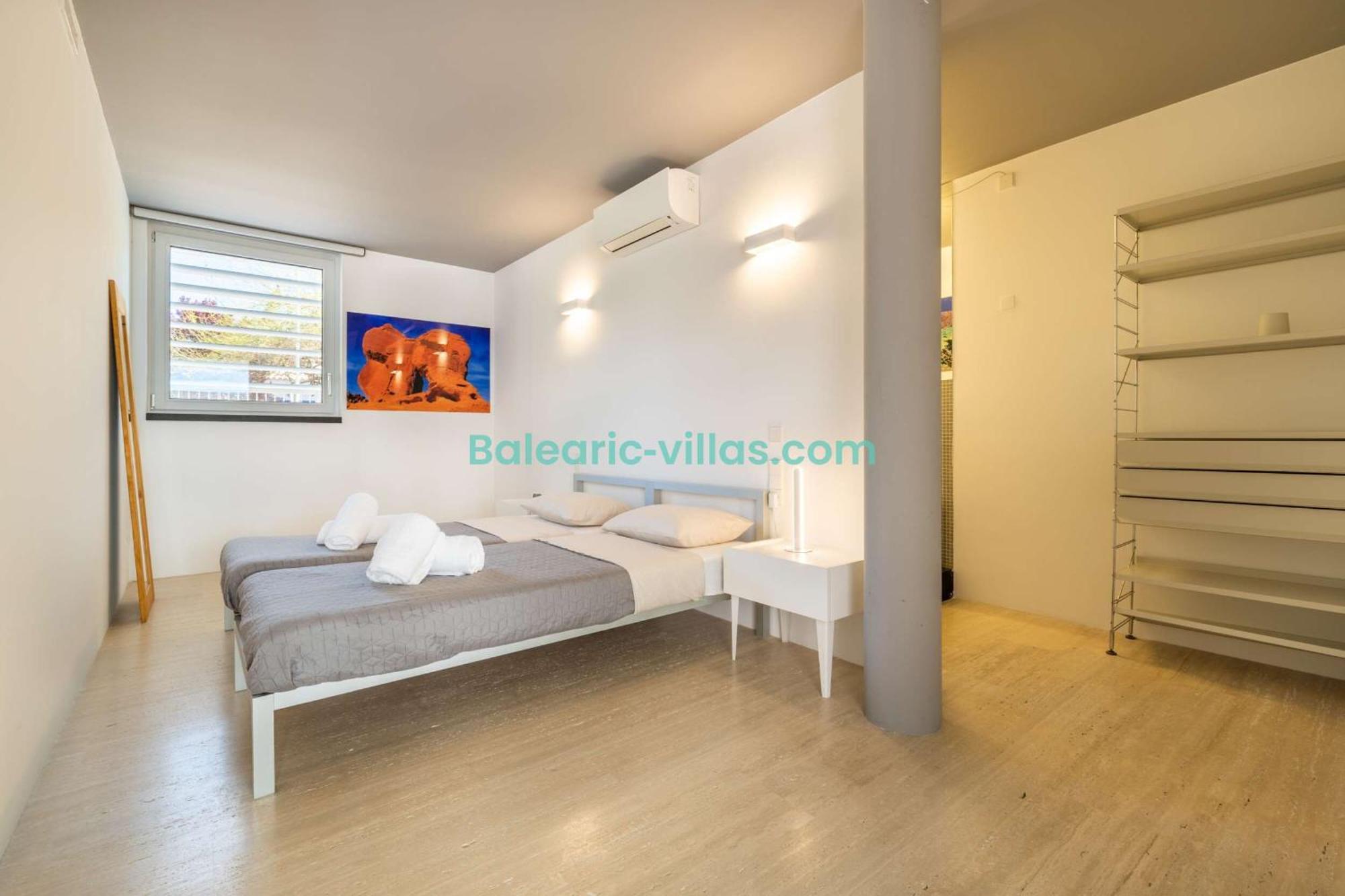Seafront Sunset Villa *