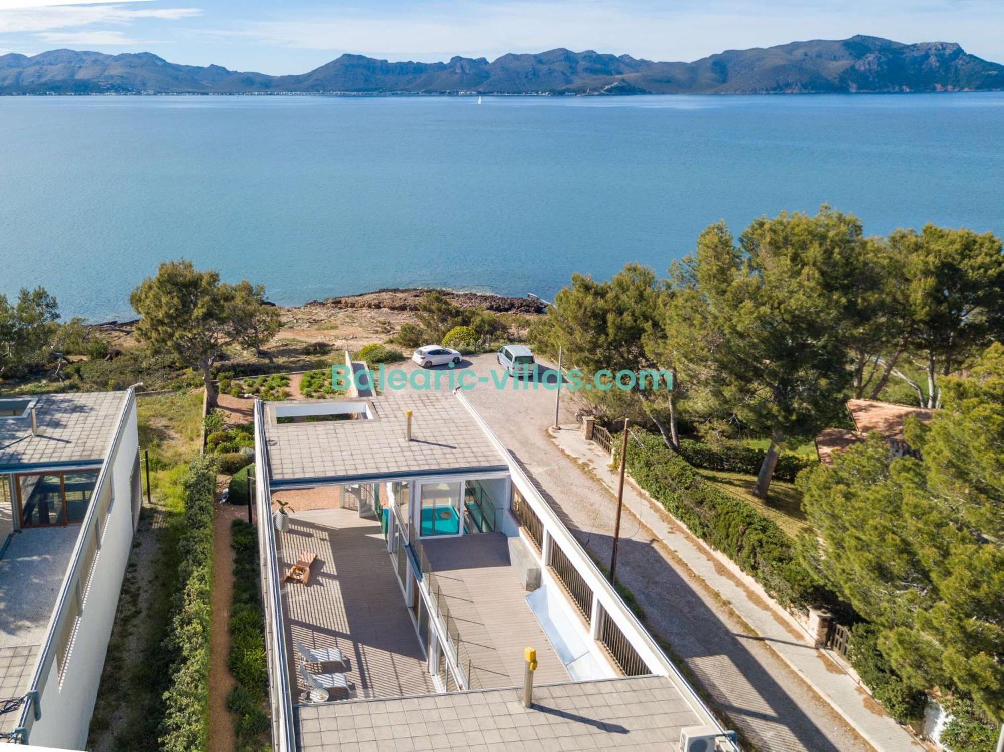 Seafront Sunset Villa